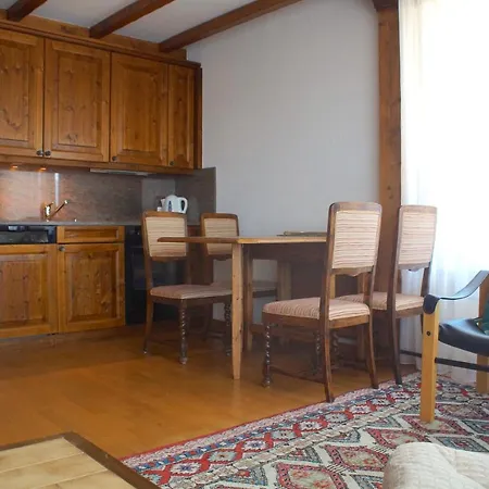 Apartment Central For Up To 7 Guests, Flaminia