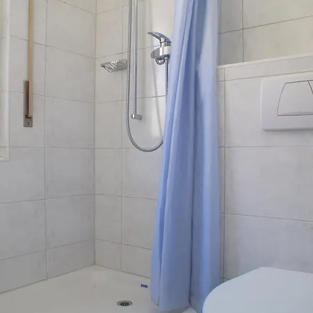 Central For Up To 7 Guests, Flaminia Apartment